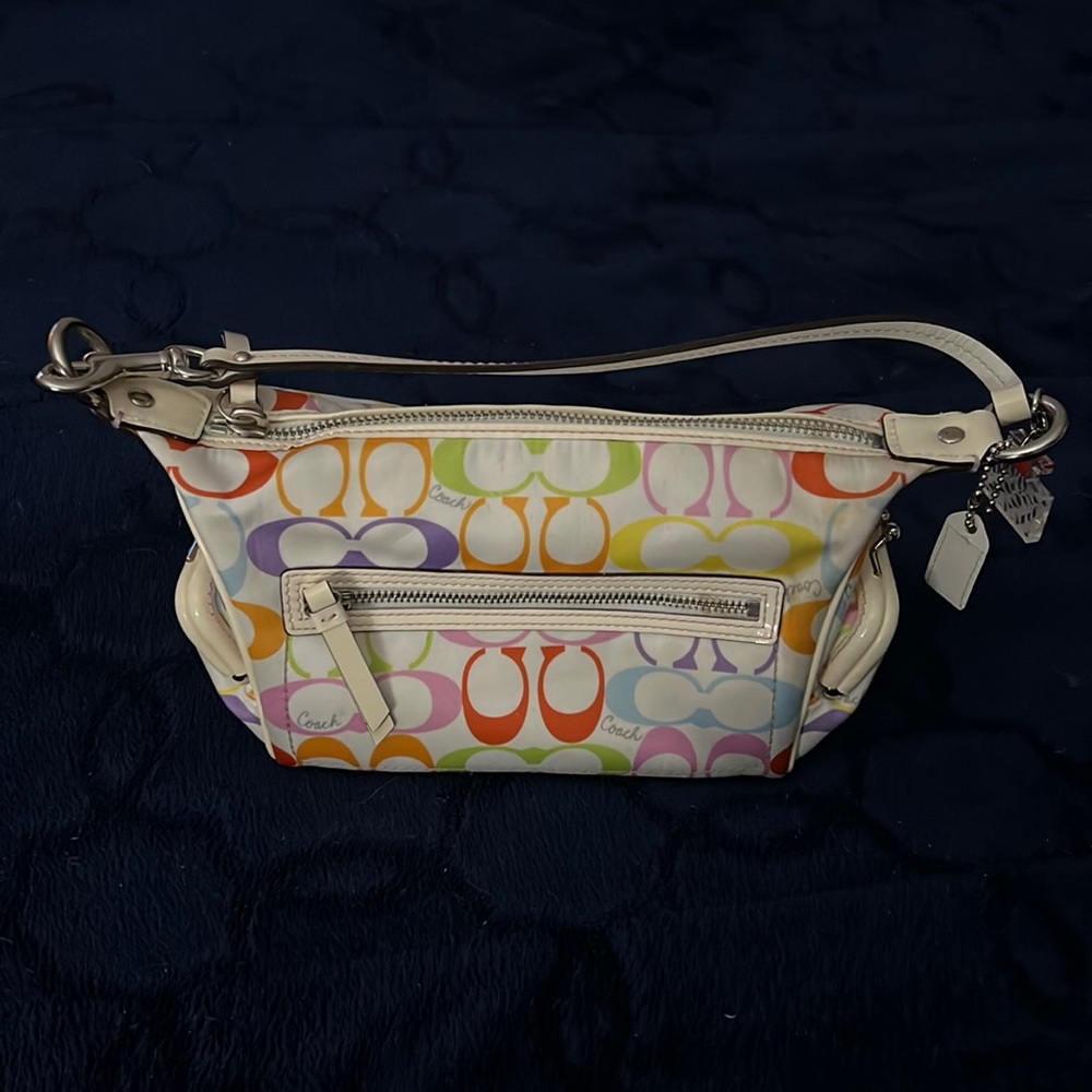 COACH - Colorful Pahum Charm Handle Pouch - A0871-41430